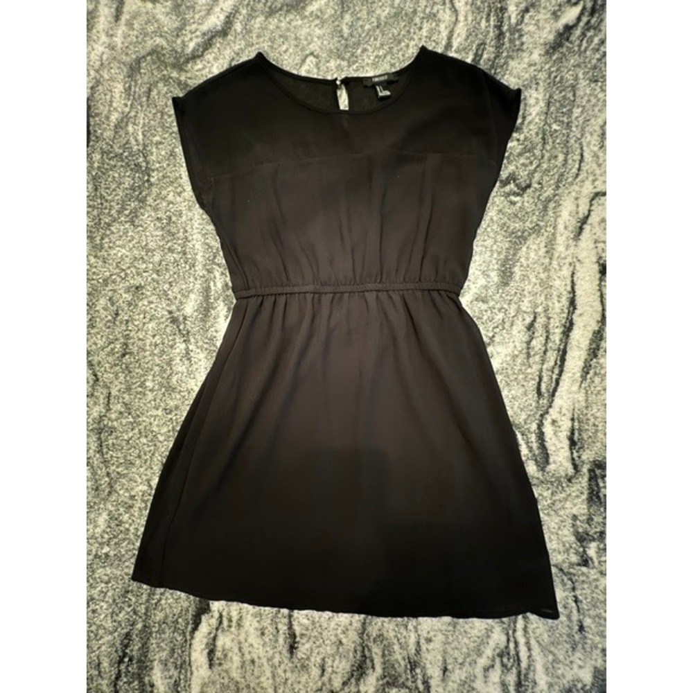 Forever 21 Chiffon Cap-Sleeve Mini Dress in Black‎ - Size Small